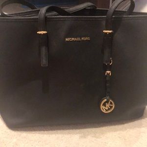 Michael Kors Jet Set tote
